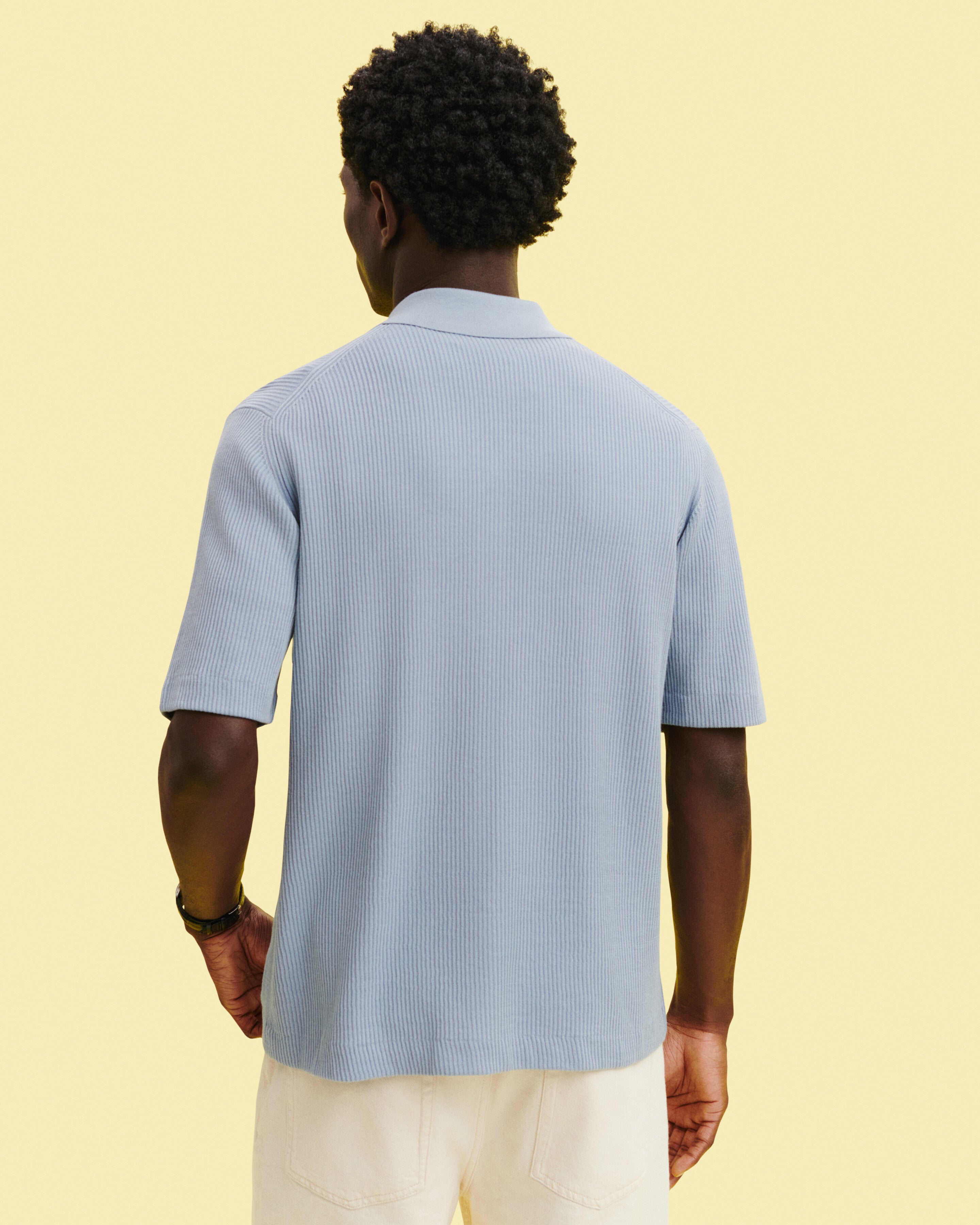 Polo boutonné à côtes