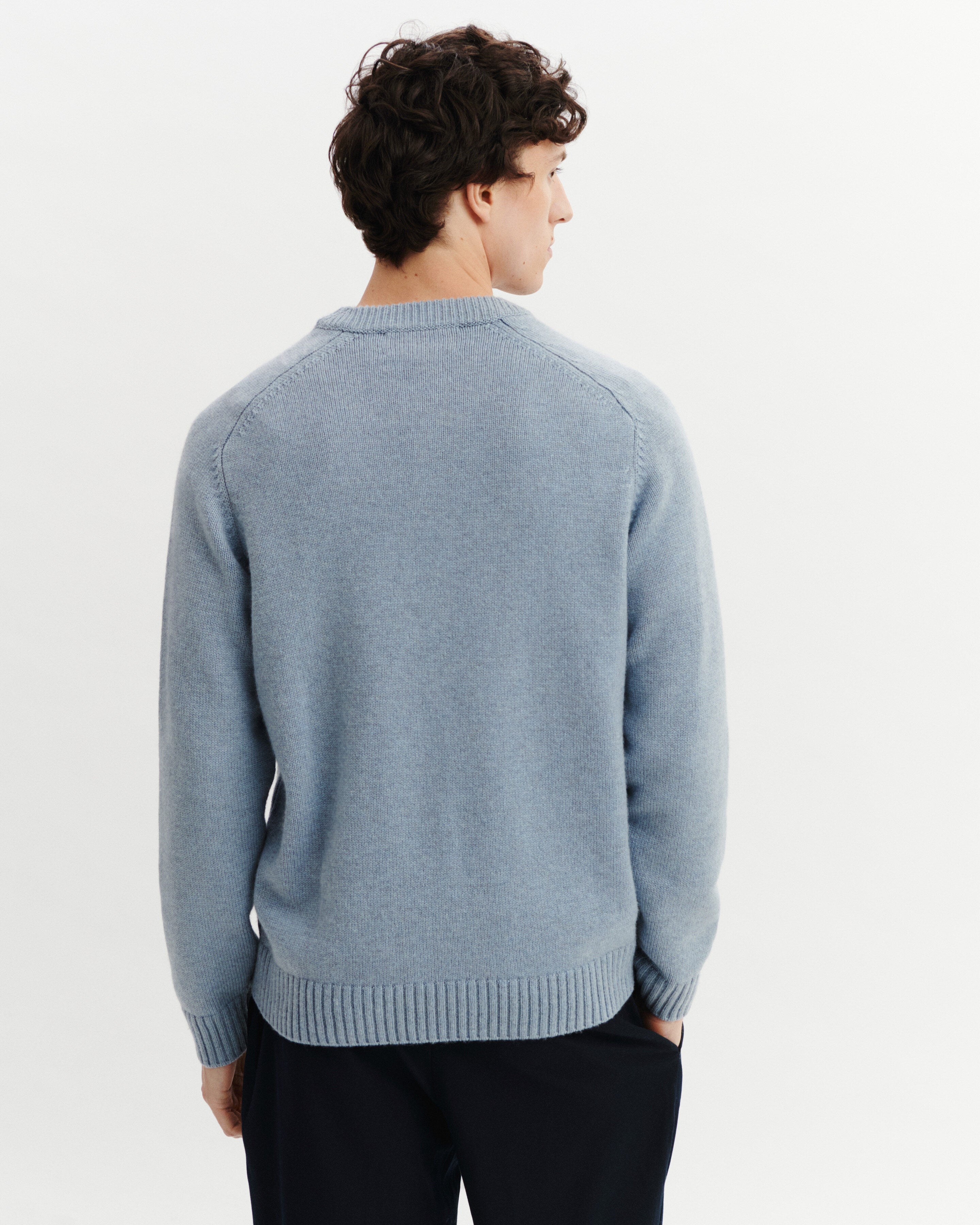Pull col rond ample