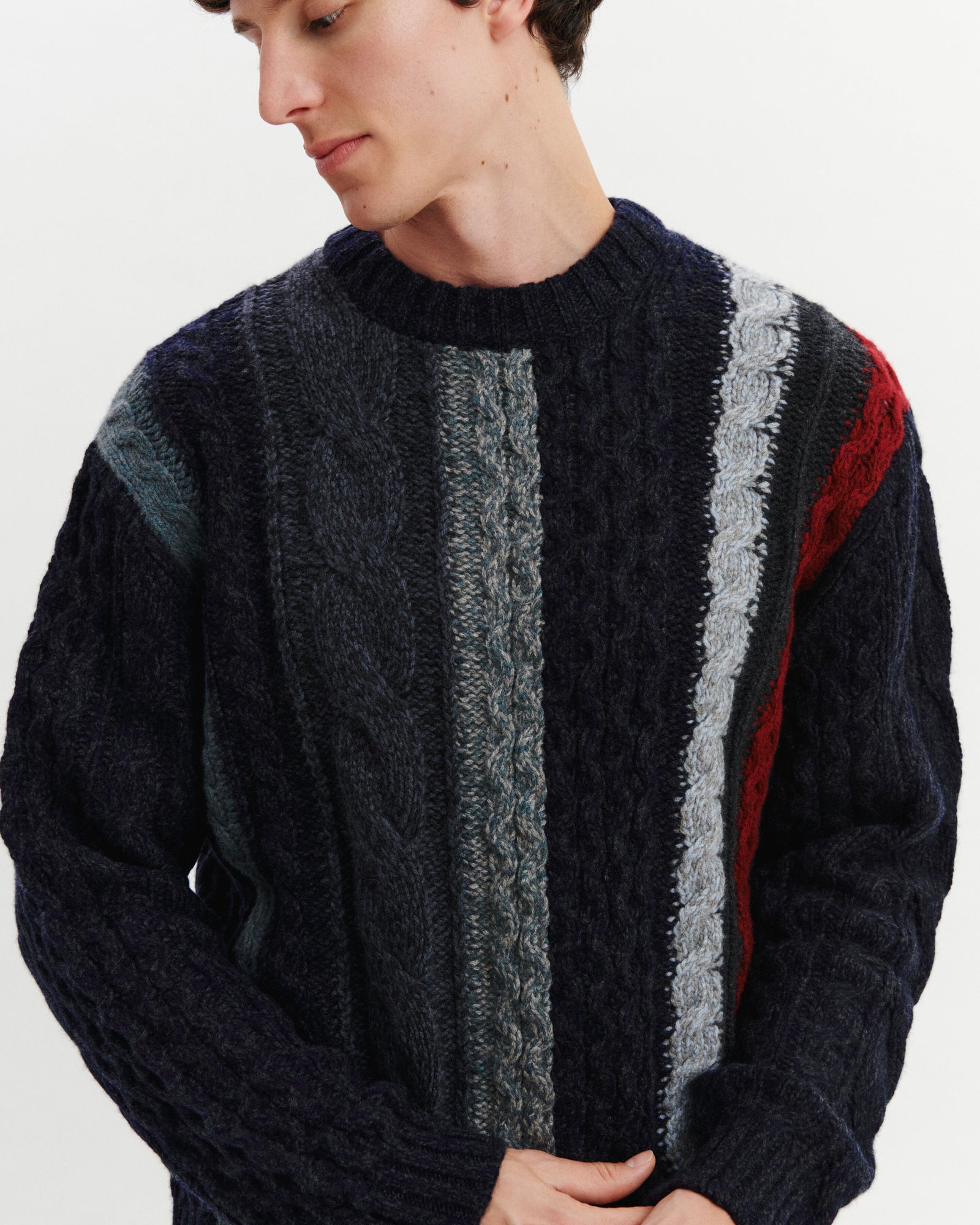 Pull à torsades rayées-MARINE/CHARBON-100% cachemire