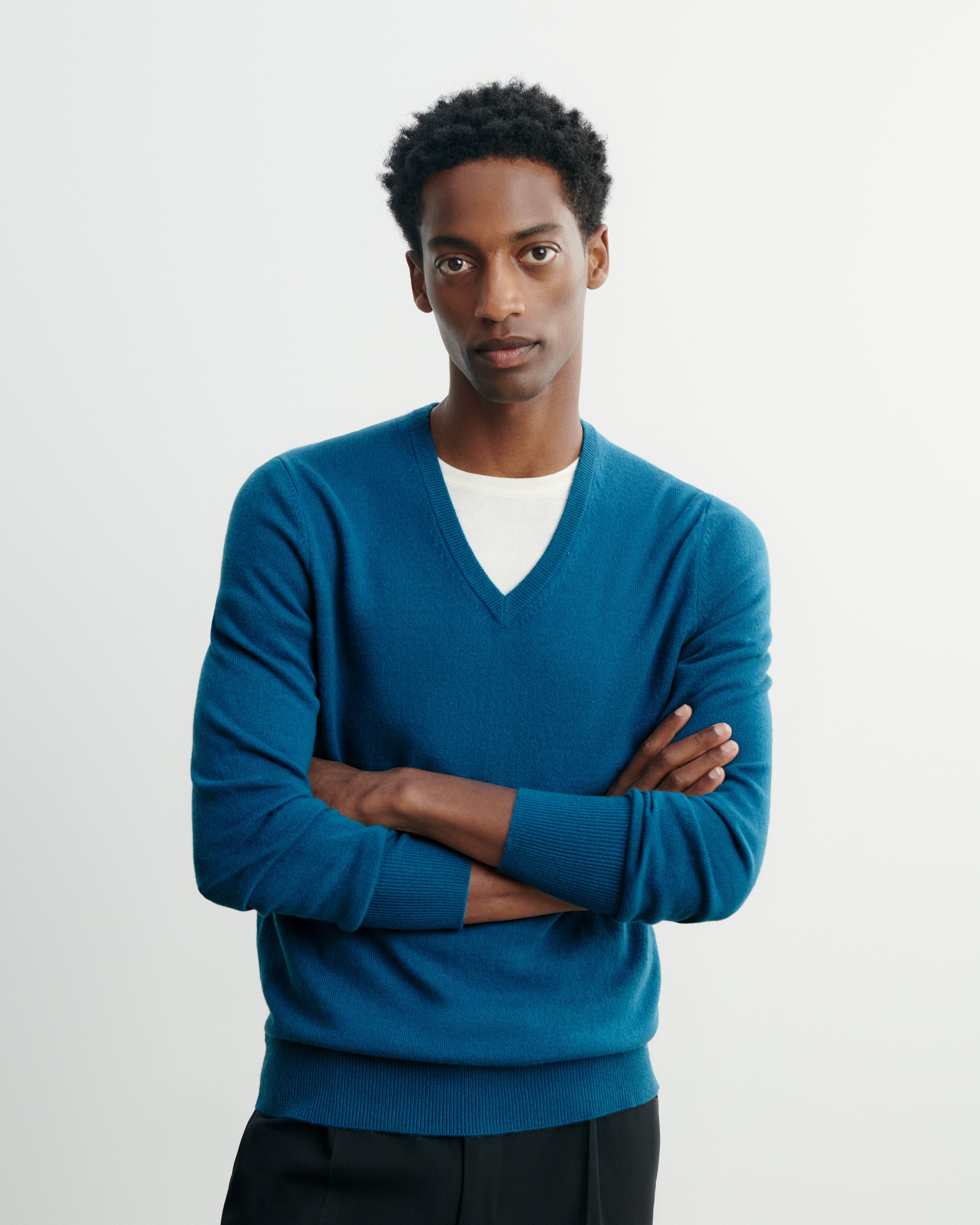 Pull col V classique-BLEU PAGODE-100% cachemire