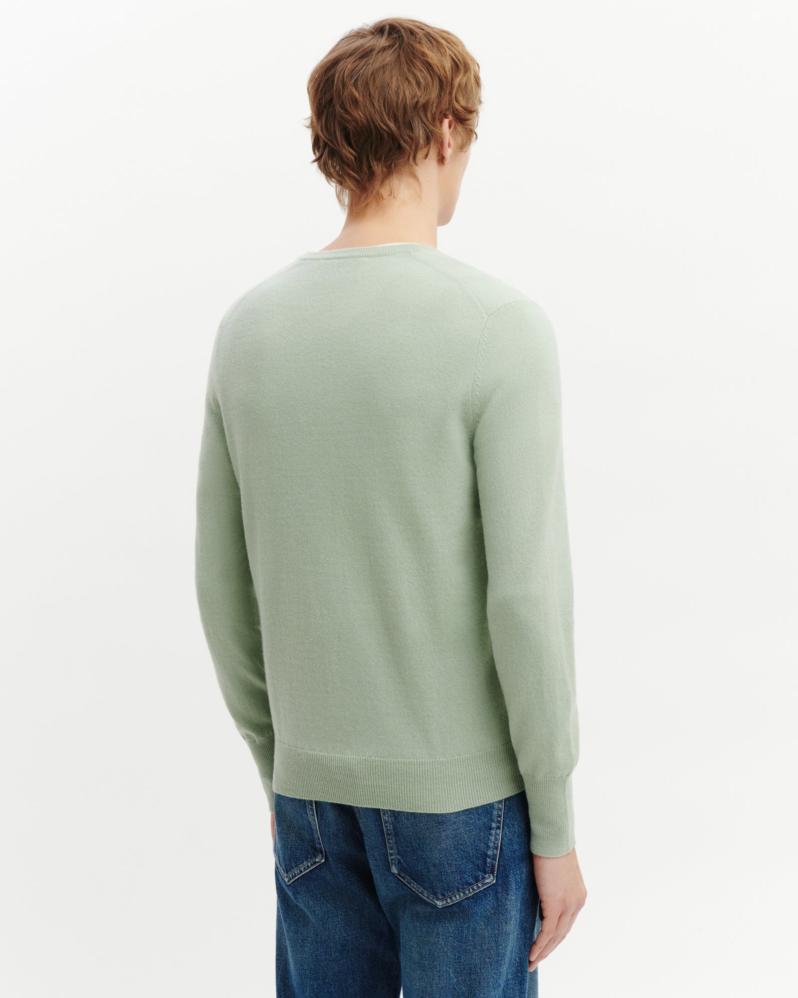 Pull col V classique-VERT AMANDE-100% cachemire