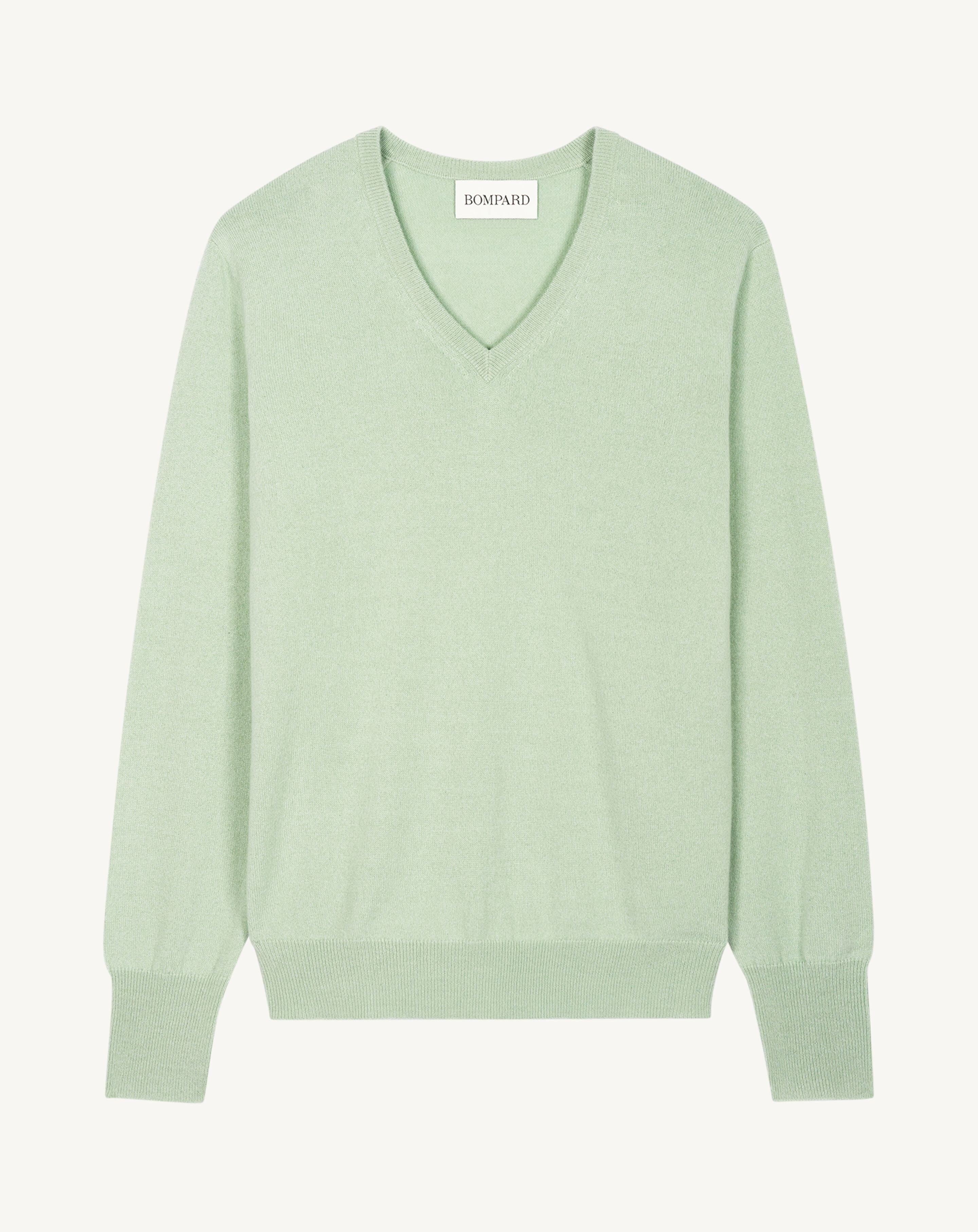 Pull col V classique-VERT AMANDE-100% cachemire