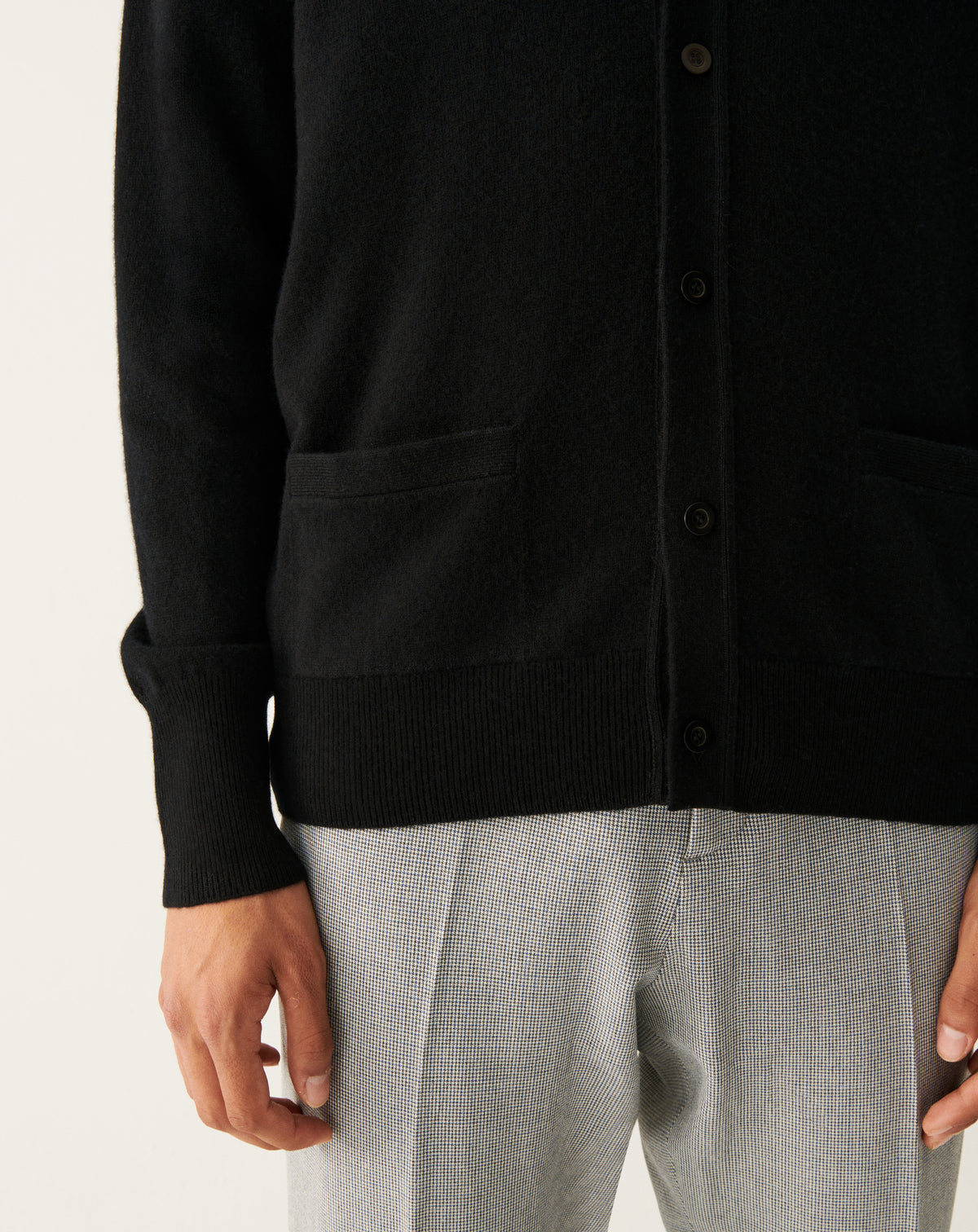 Gilet classique-NOIR-100% CACHEMIRE
