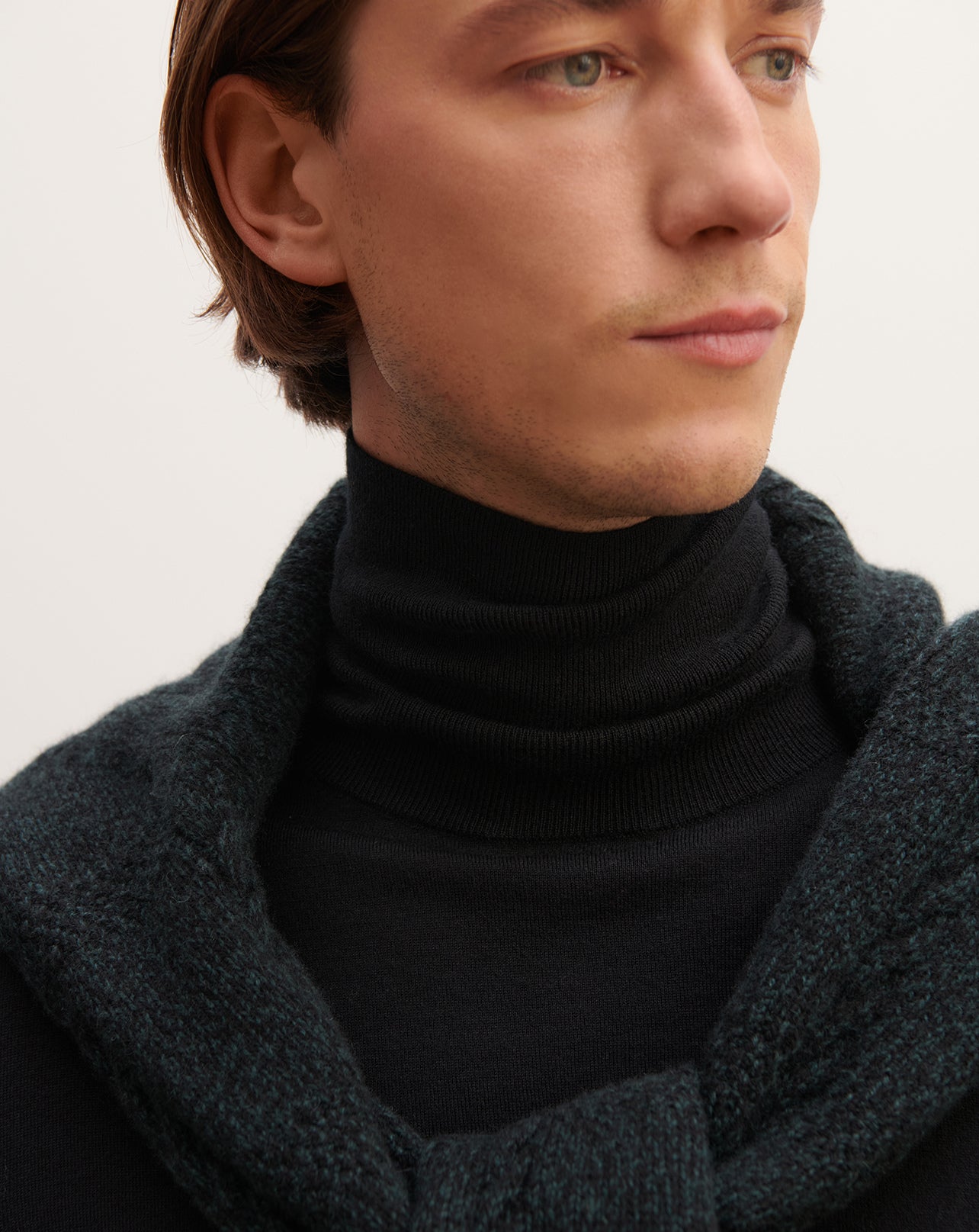 Pull col roulé ultrafin-NOIR-100% cachemire