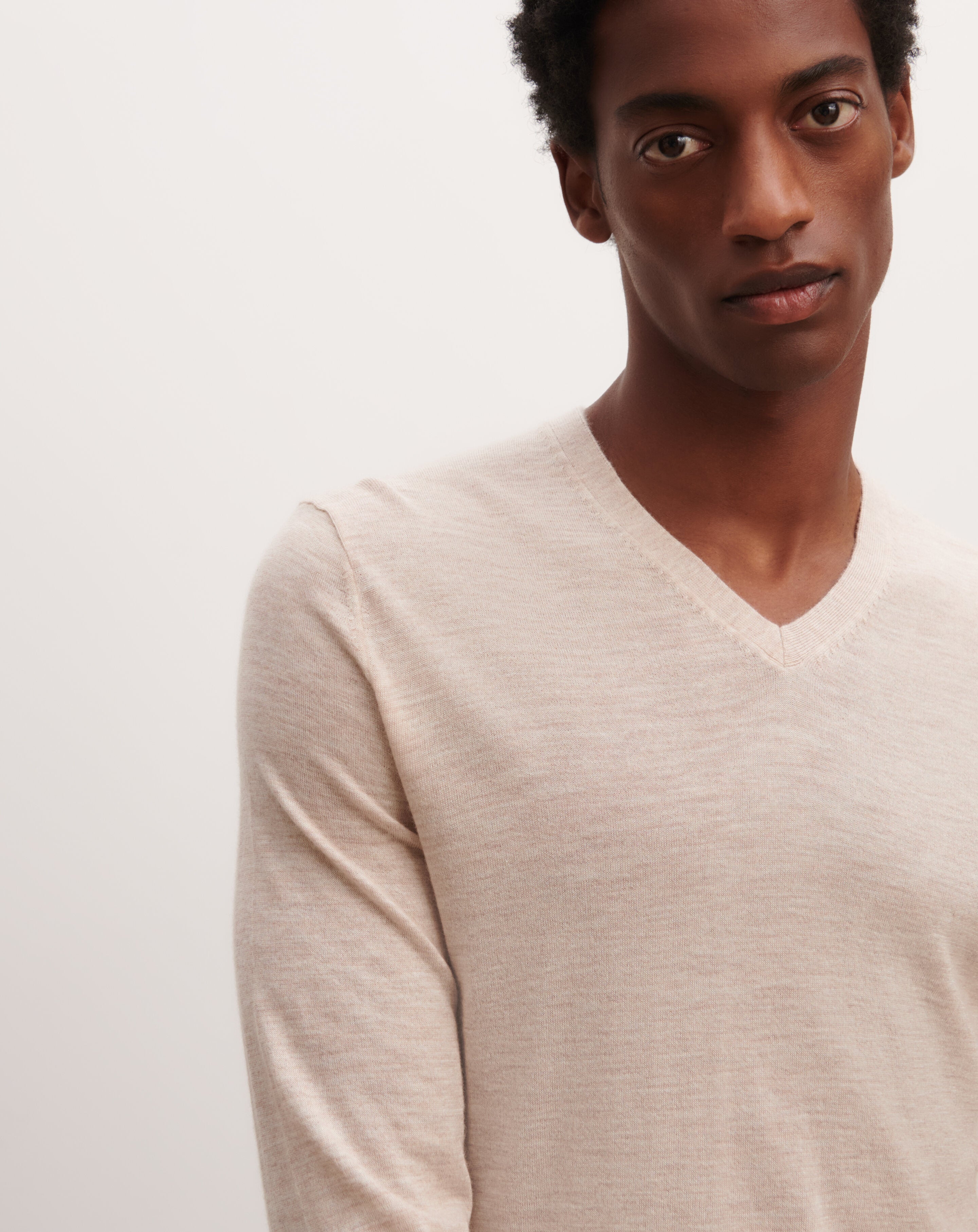 Pull col V ultrafin-TOURTERELLE-100% cachemire