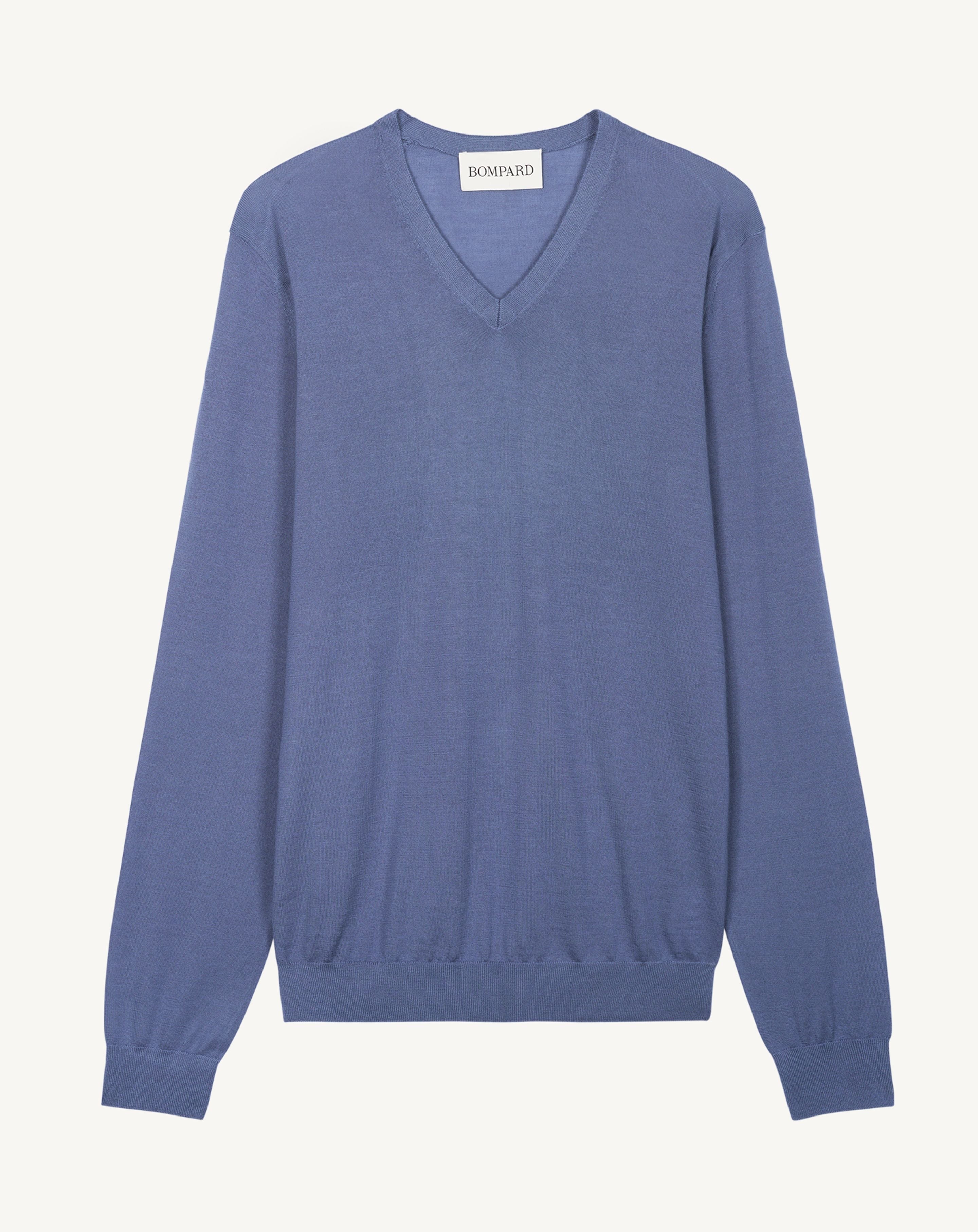 Pull col V ultrafin-BLEU ATLAS-100% cachemire
