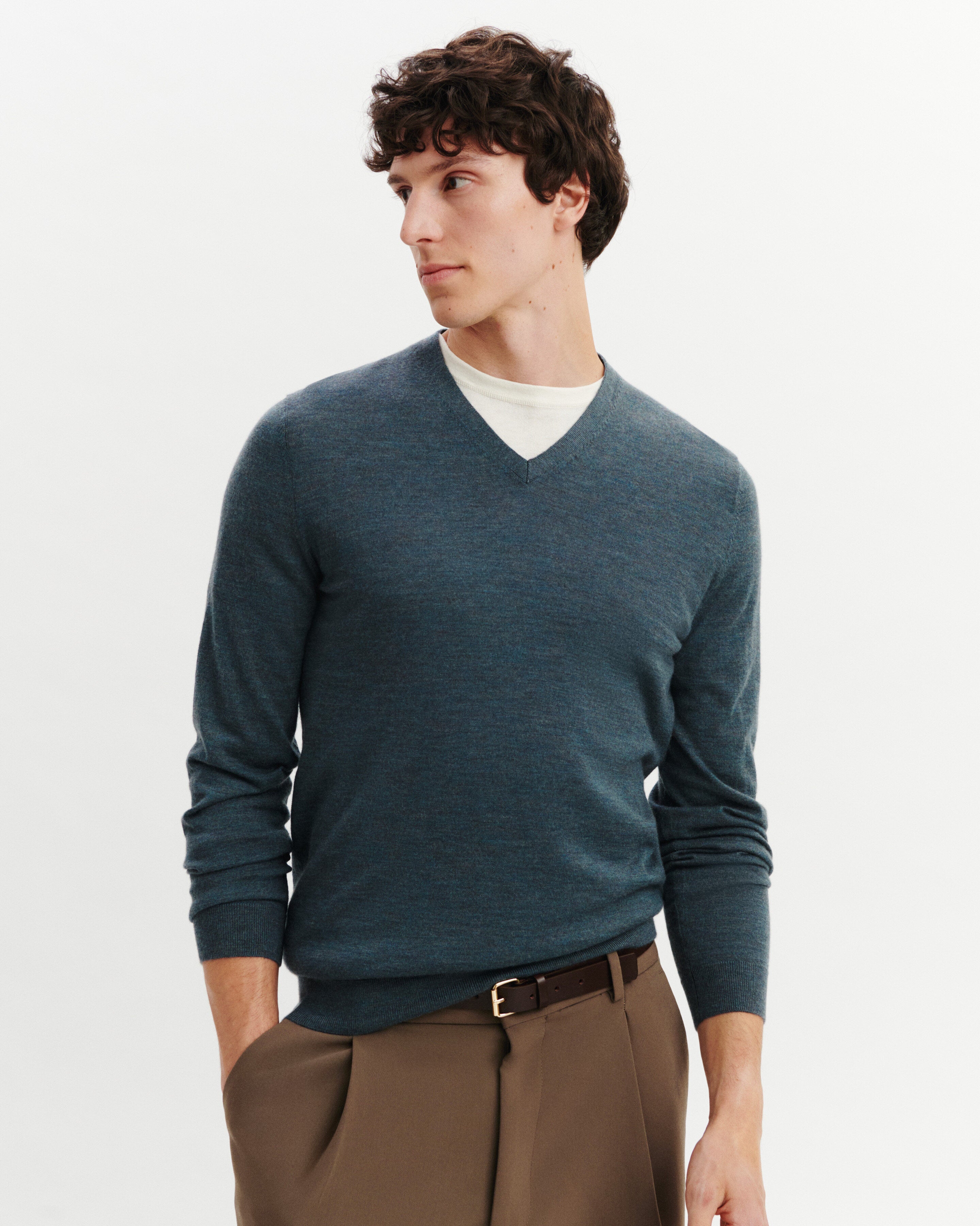 Pull col V ultrafin-BLEU GRANIT-100% cachemire