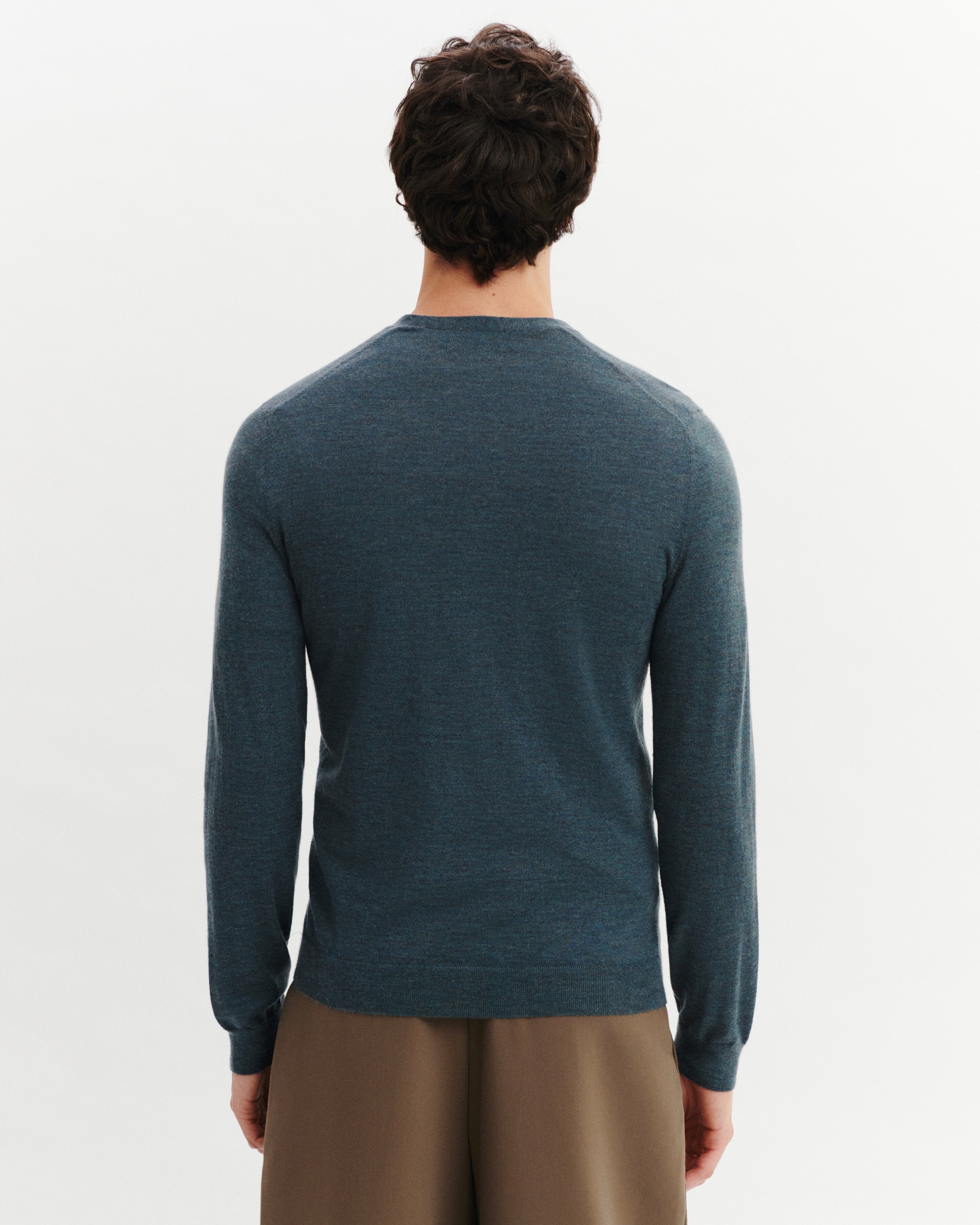 Pull col V ultrafin-BLEU GRANIT-100% cachemire