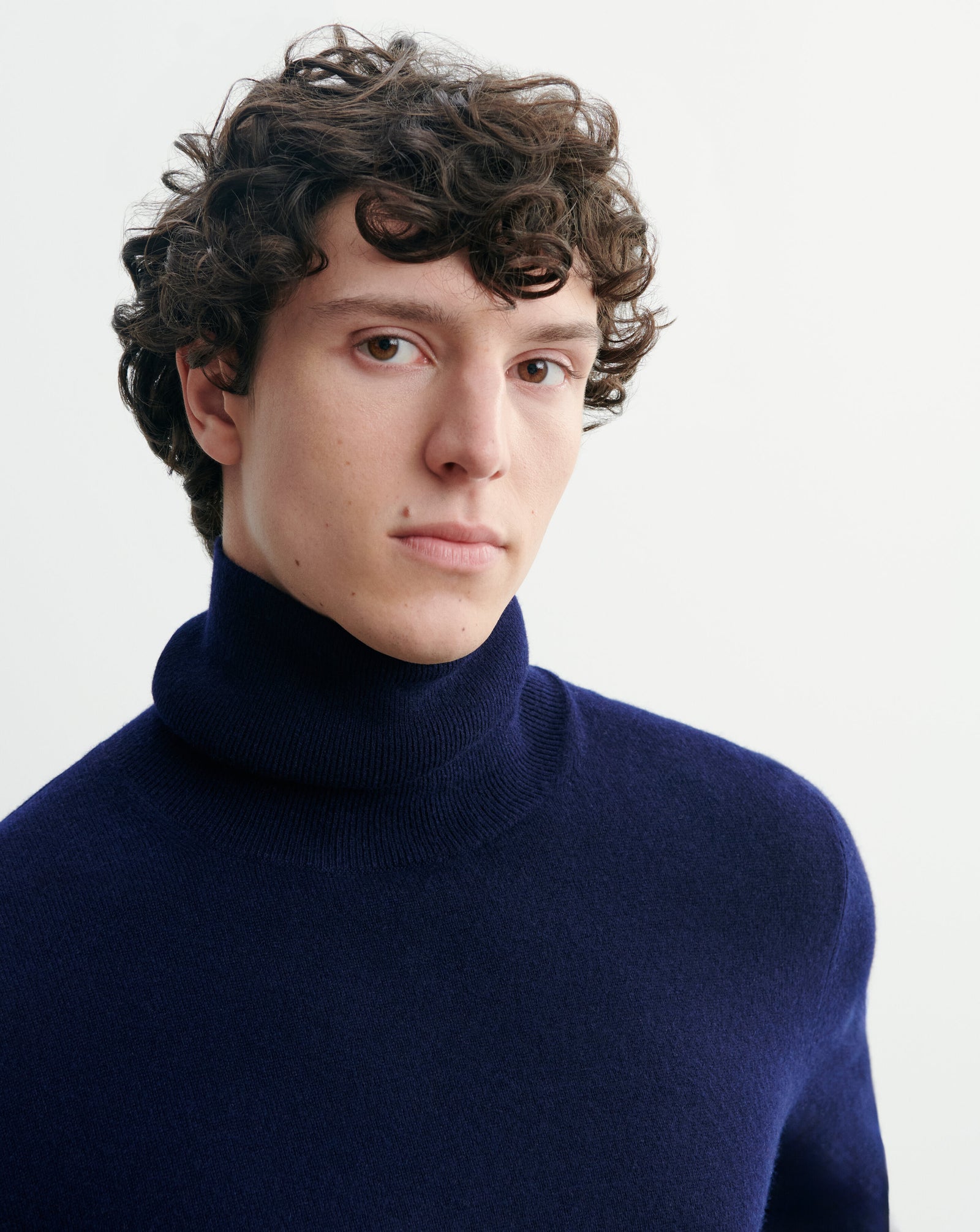 Pull col roulé classique-MARINE-100% cachemire