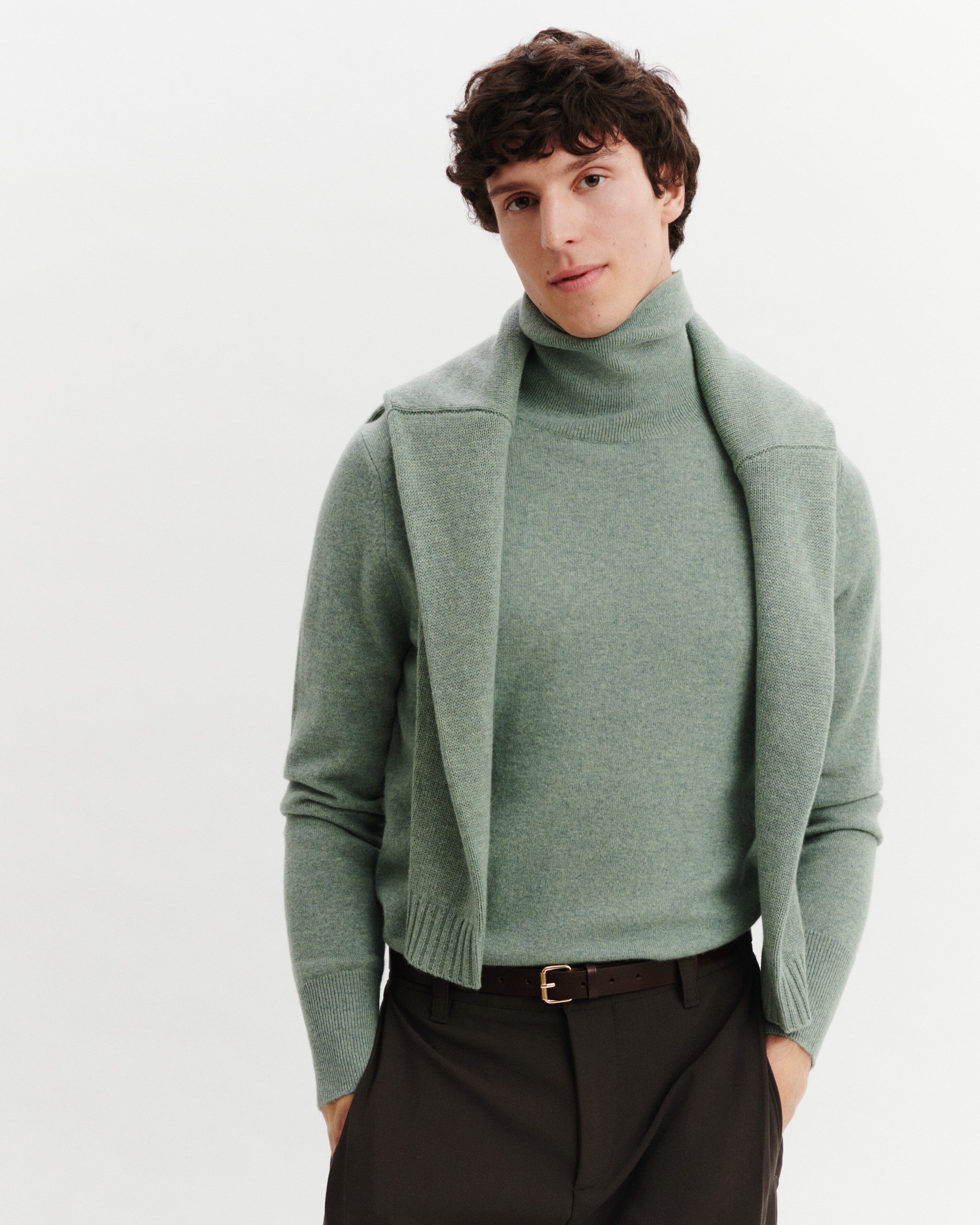 Pull col roulé Origines-VERT DE GRIS-100% cachemire