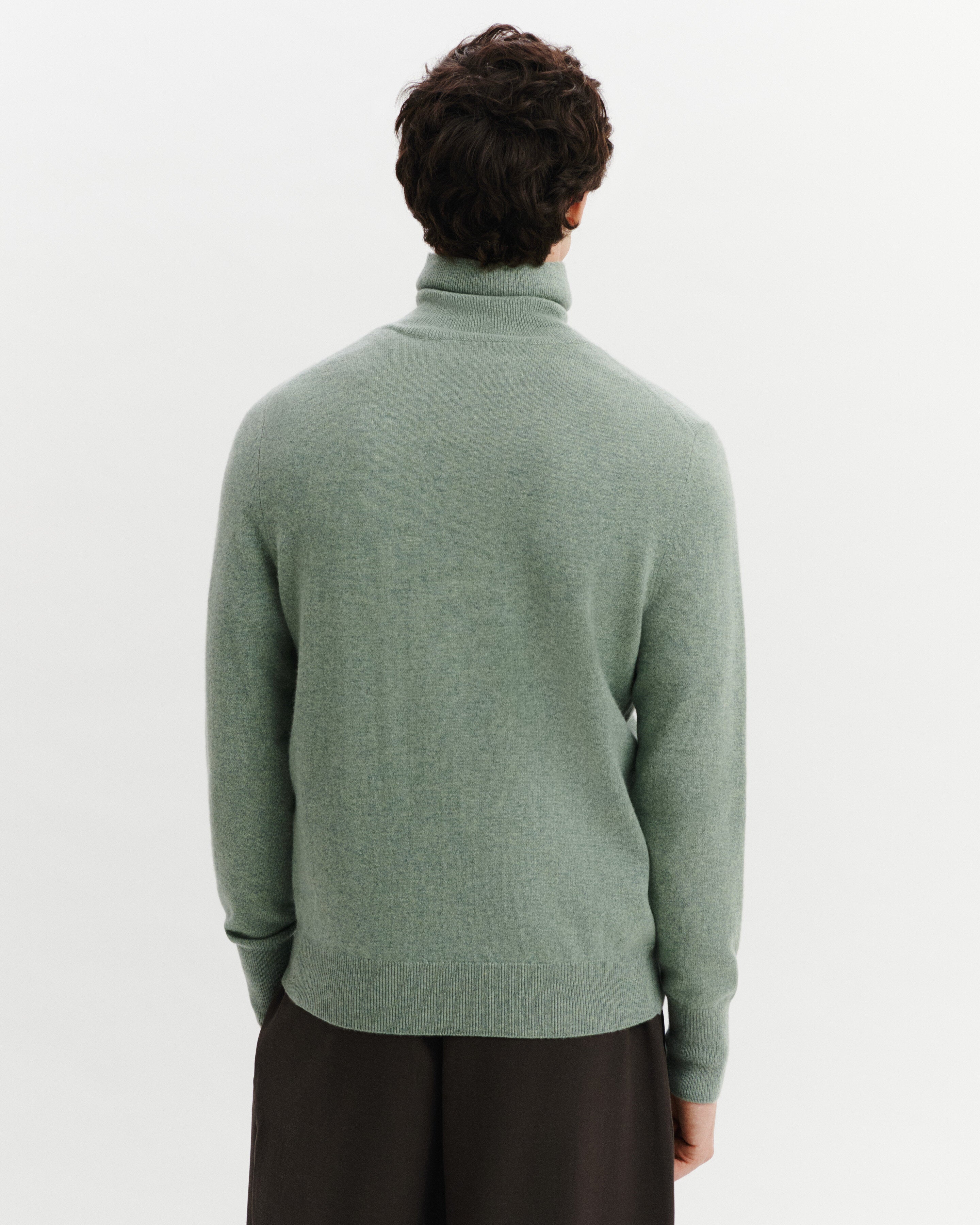 Pull col roulé Origines-VERT DE GRIS-100% cachemire