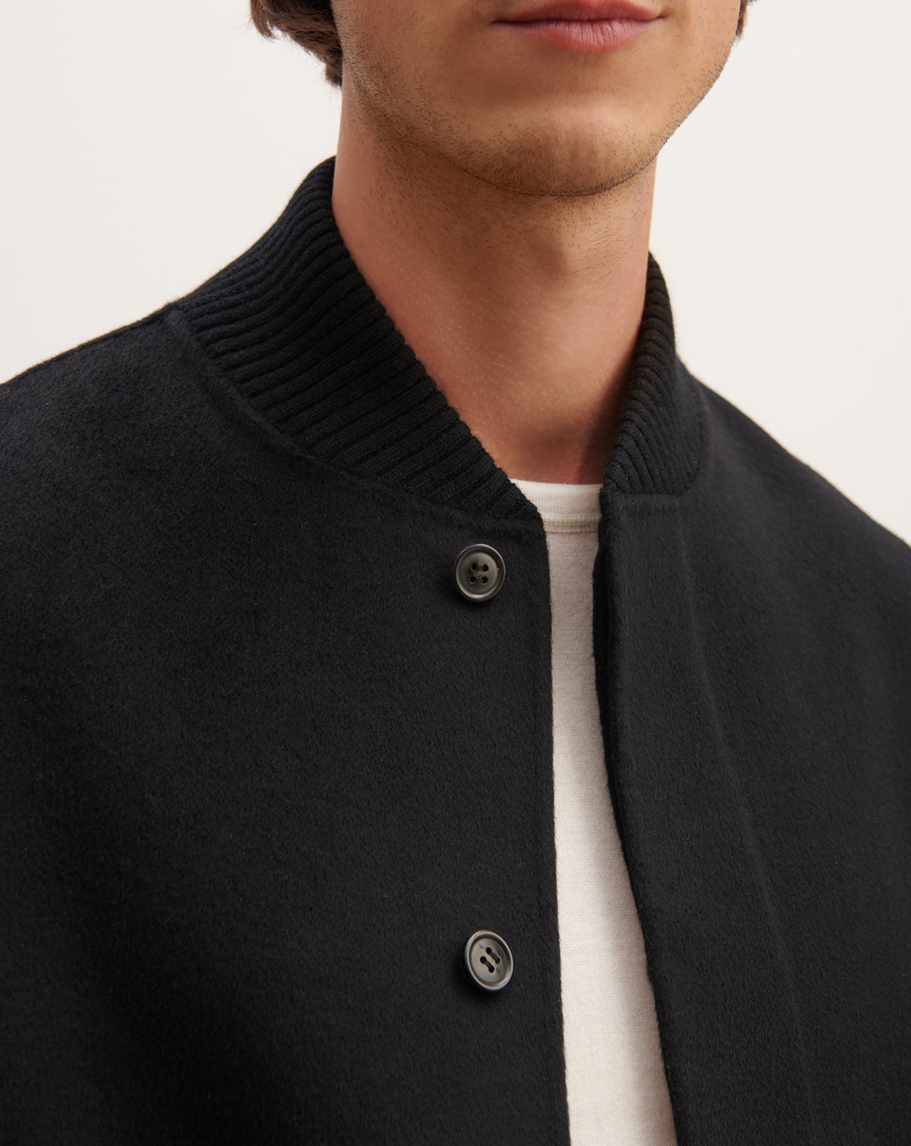 Teddy boutonné à poches-NOIR-90% LAINE 10% CACHEMIRE