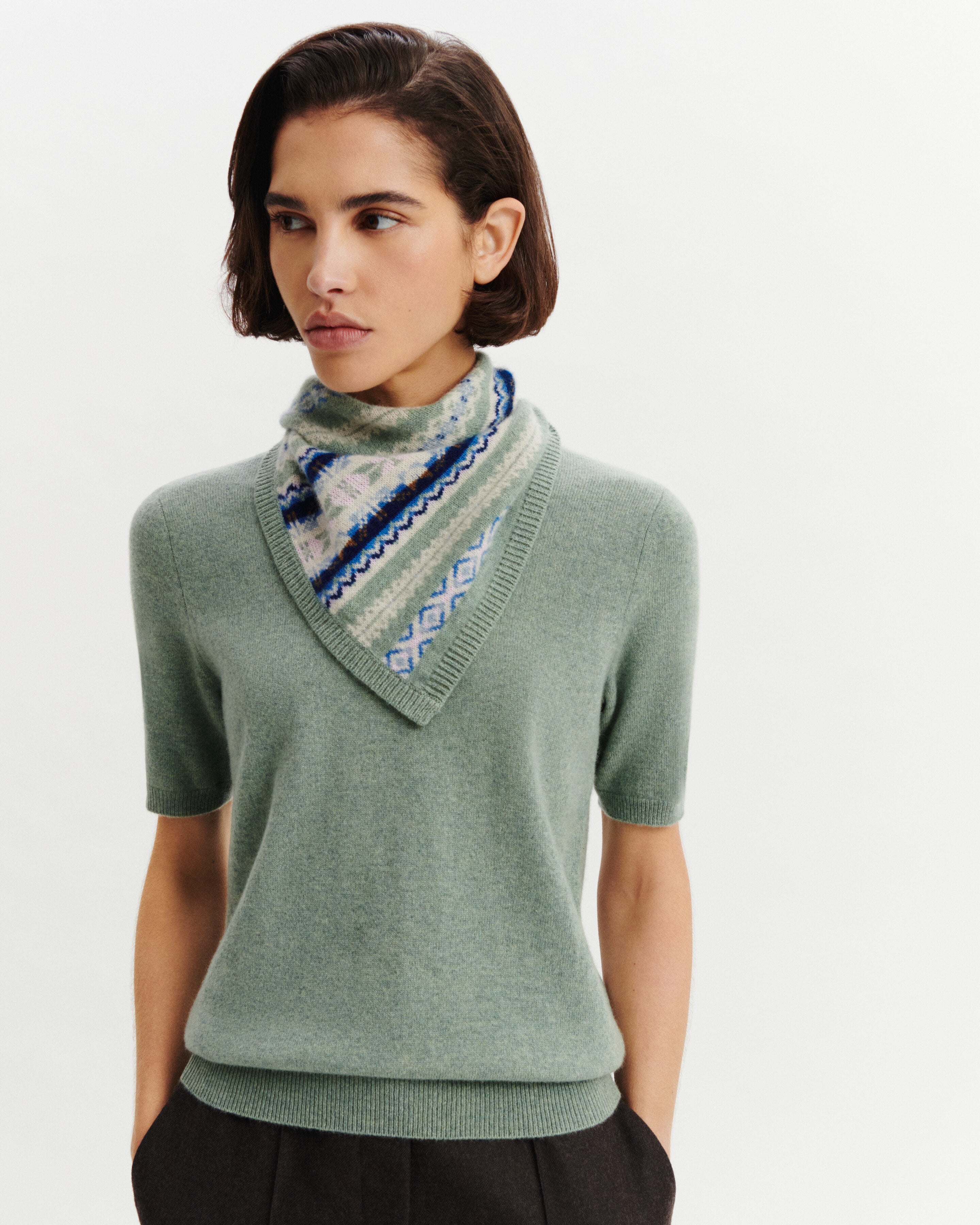 Triangle fairisle-VERT DE GRIS/BLEU DE DELFT-100% cachemire