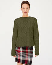 Alpaca/cashmere cable stitch crew-neck sweater