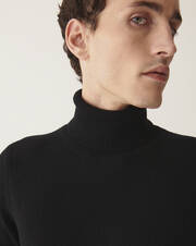 4-ply roll-neck