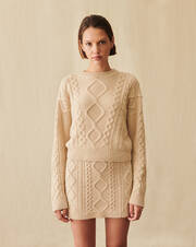 Cables round neck jumper
