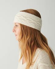 Cable knit headband