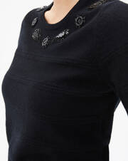 Short-sleeved jewelled paisley embroidered crew-neck sweater