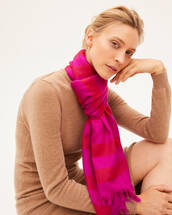 Two-coloured scarf