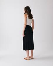 Long pleated skirt