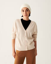 Loose flat rib cardigan with V-neckline at the front and back