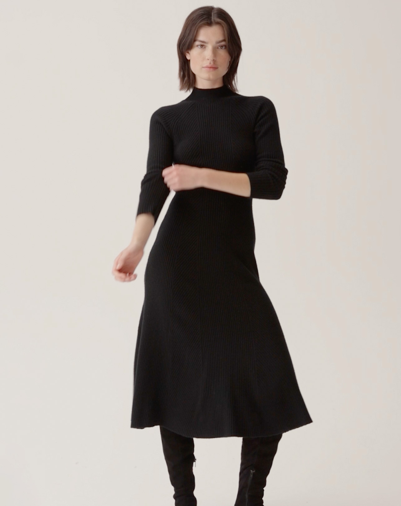 Women's Cashmere Dresses and skirts | Eric Bompard